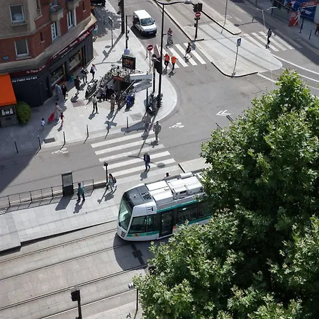 Median Porte De Versailles 3*
