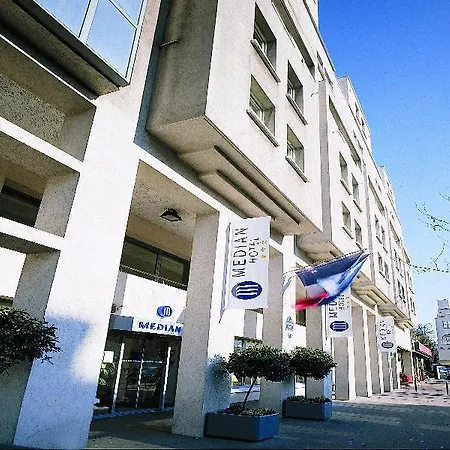Hotell Median Porte De Versailles 3*