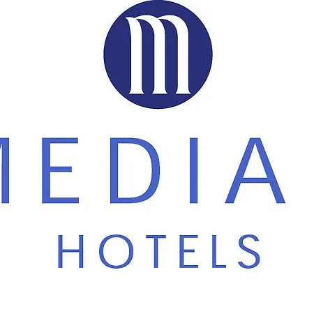 Hotell Median Porte De Versailles Paris