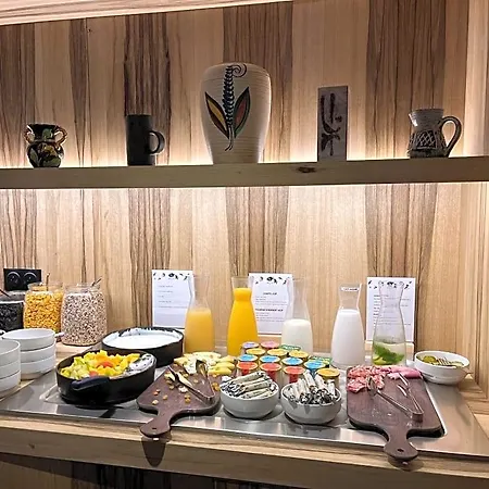 Median Porte De Versailles Hotel 3*