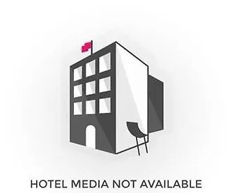 Hotell Median Porte De Versailles