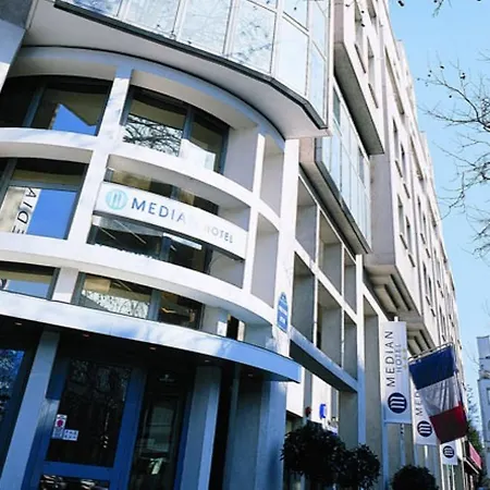 Median Porte De Versailles Hotell Paris