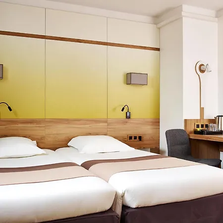 Median Porte De Versailles Hotell