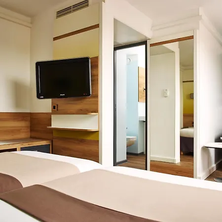 Hotell Median Porte De Versailles Paris