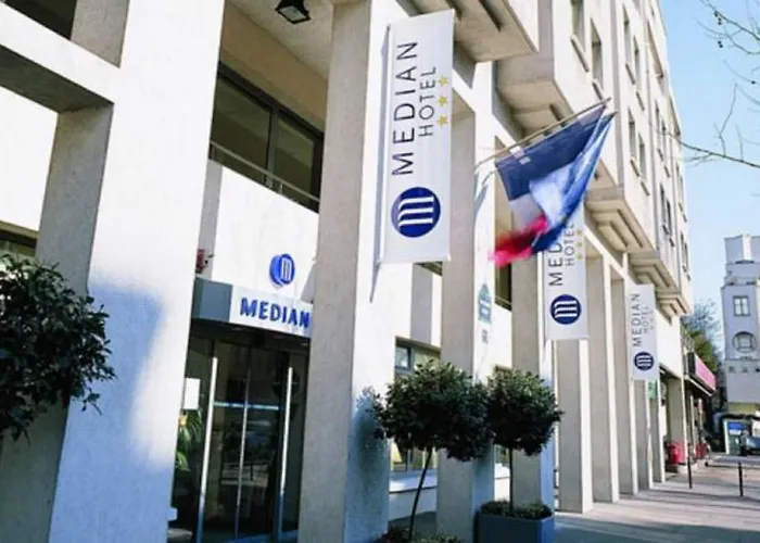 Median Porte De Versailles Hotel 3*