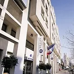Median Porte De Versailles Parigi