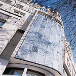 Median Porte De Versailles Hotel Parigi