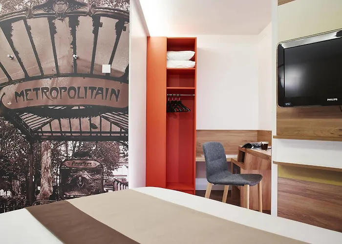 Hotel Median Porte De Versailles Paris