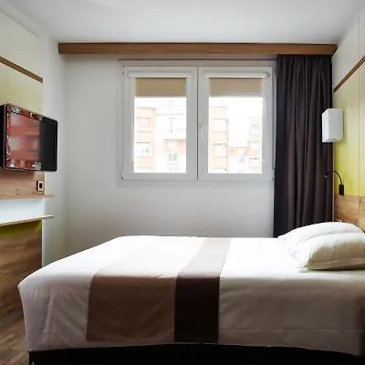 Median Porte De Versailles