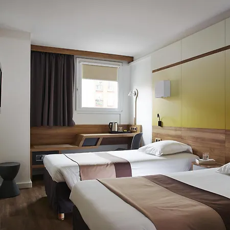 ホテル Median Porte De Versailles 3*